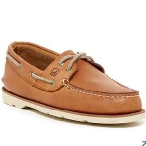 Sperry Leeward 2-Eye Leather Boat Shoe White/Tan